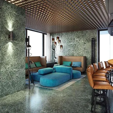 Unsoeld\'S Factory Hotel 